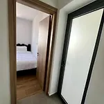 公寓 Modern Designer 拉纳卡