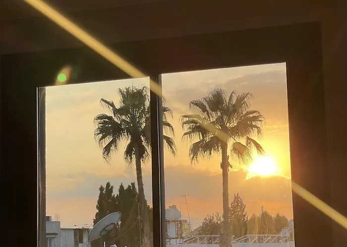 Modern Designer * Λάρνακα