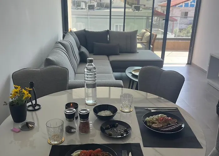 Modern Designer Διαμέρισμα Λάρνακα